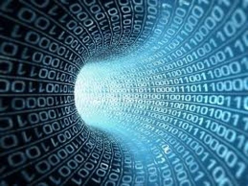 Entre la brecha y la oportunidad de la mujer en la industria de los centros de datos